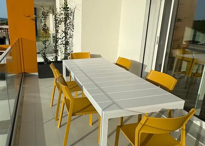 Miro' Fine Living Alguer